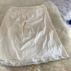 Elegant Cream Lace Trim Skirt